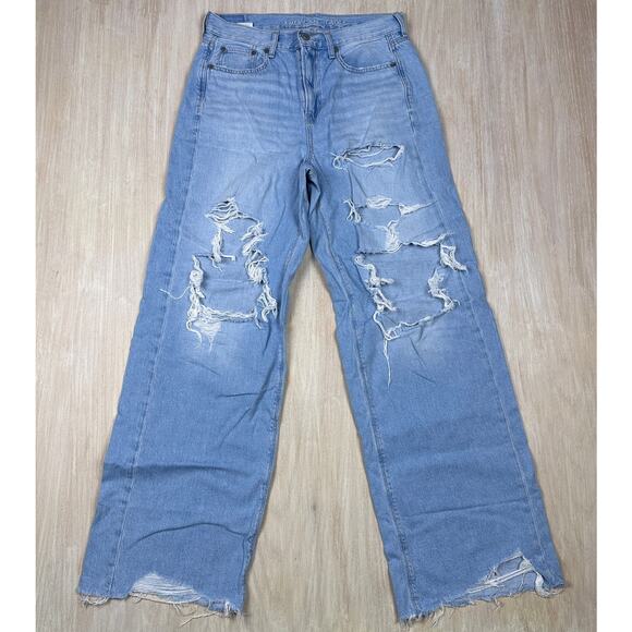 American Eagle Skater Jean Light Wash Denim Distressed Blowout Destroyed Jeans 4 - Picture 1 of 15